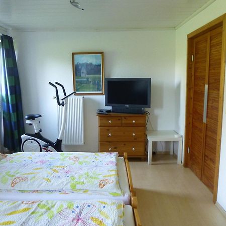 Ferienwohnung Stoeterau - Ebenerdige Fewo Mit Sonnenterrasse Erfde Luaran gambar